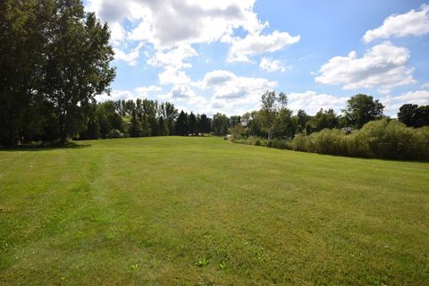 Photo of 1606 Vivian Ct, Trenton, WI 53090 (MLS # 1809941)