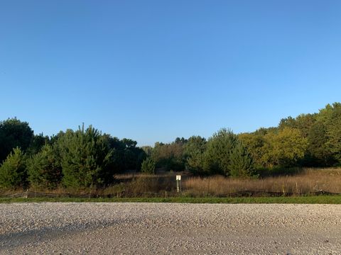 Photo of Lt1 Lake Breeze Way, Two Rivers, WI 54241 (MLS # 1662002)