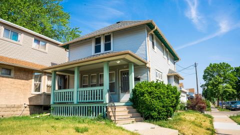 Photo of 4802 W Beloit Rd, West Milwaukee, WI 53214 (MLS # 1836983)