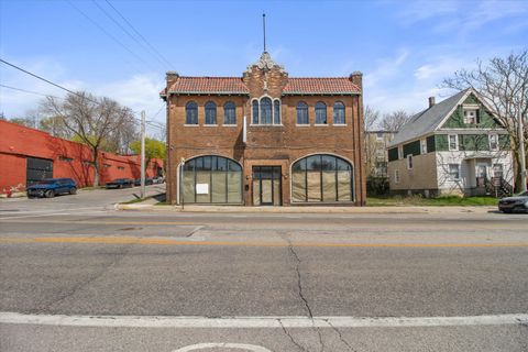 Photo of 2976 N Dr Martin Luther King Jr Dr, Milwaukee, WI 53212 (MLS # 1833244)