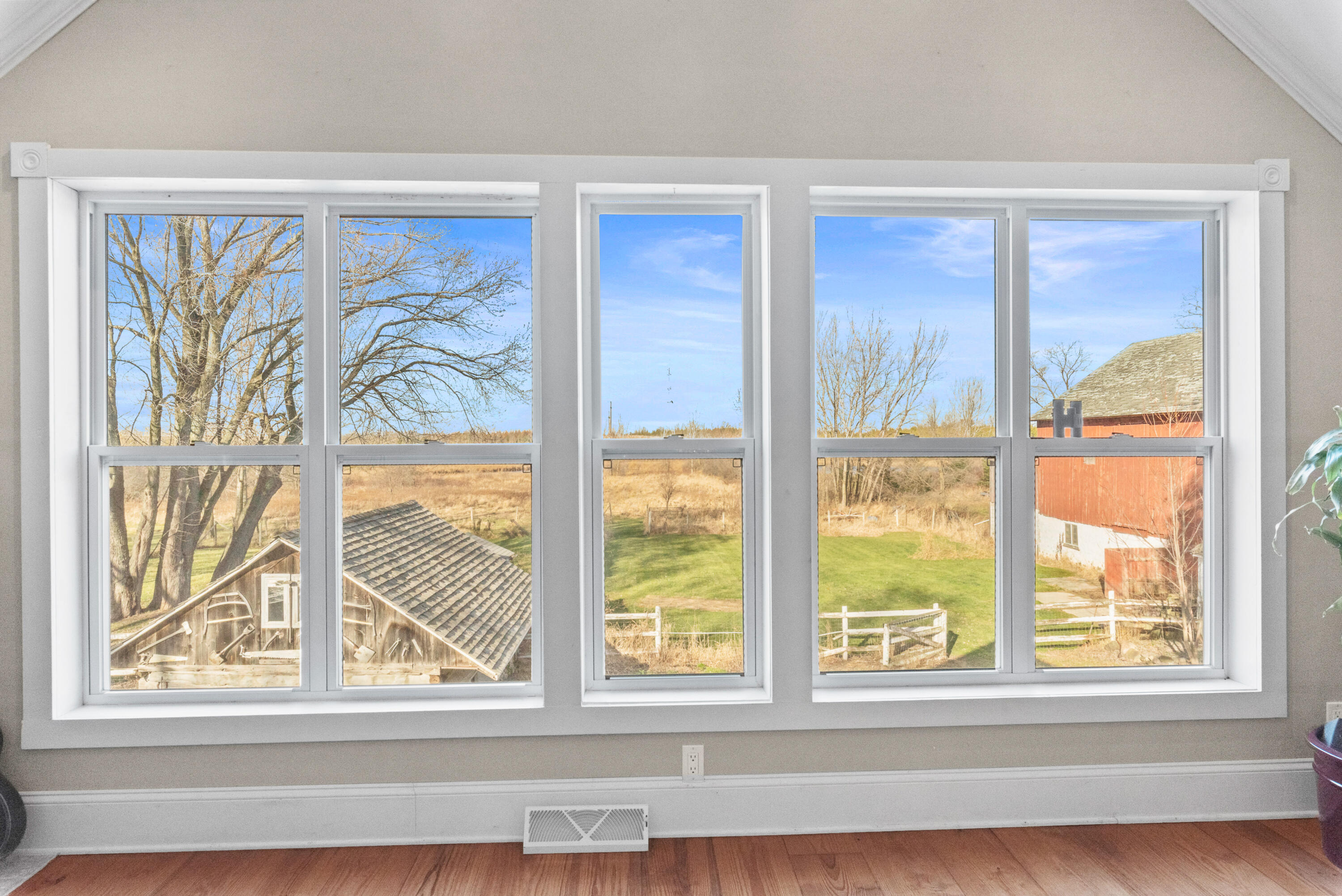 Saukville, Wisconsin 53080, United States, 3 Bedrooms Bedrooms, ,3 BathroomsBathrooms,Residential,Active,29727