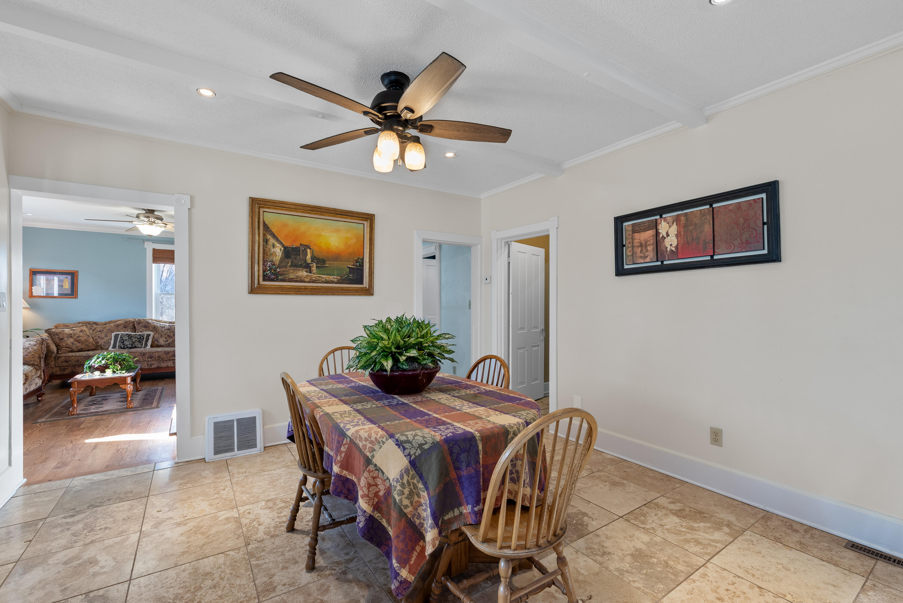 Saukville, Wisconsin 53080, United States, 3 Bedrooms Bedrooms, ,3 BathroomsBathrooms,Residential,Active,29727