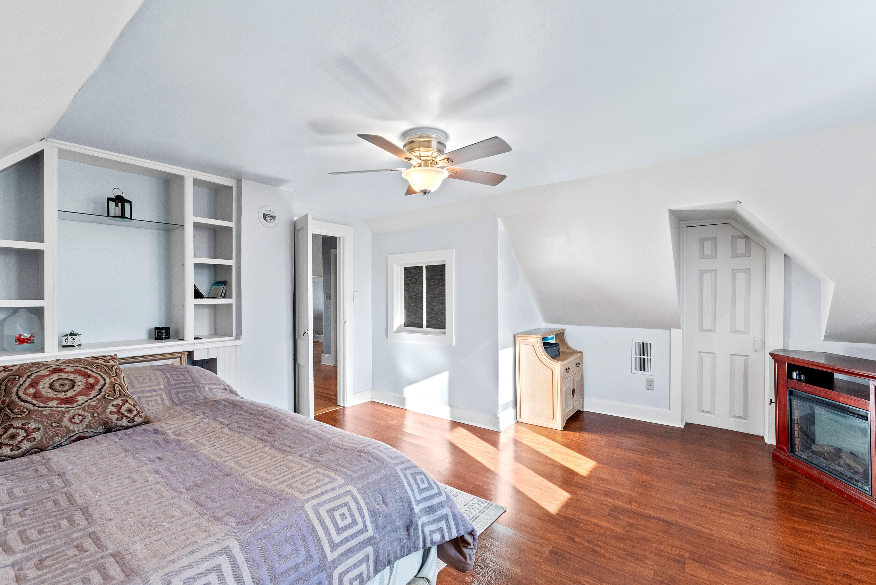 Saukville, Wisconsin 53080, United States, 3 Bedrooms Bedrooms, ,3 BathroomsBathrooms,Residential,Active,29727