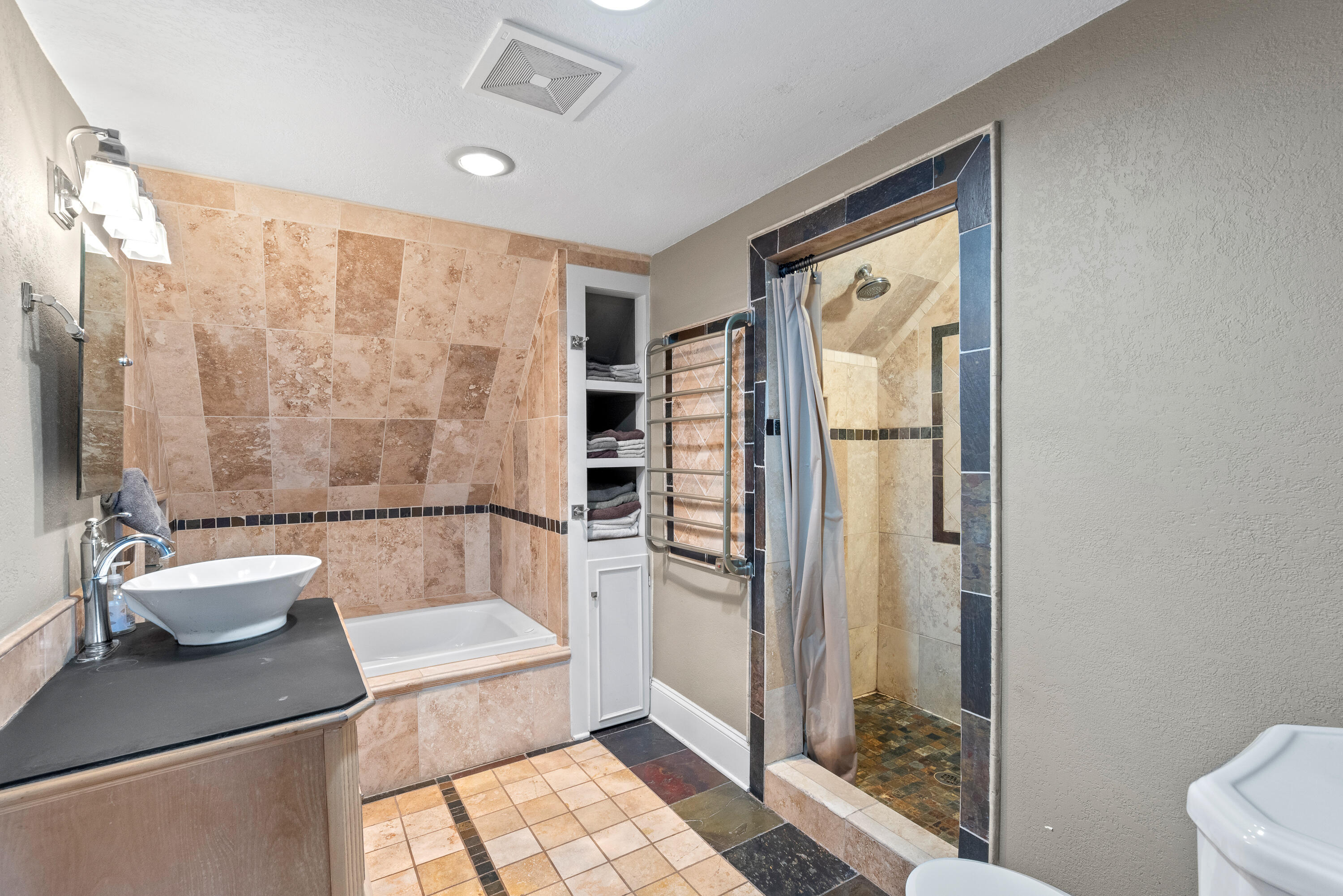 Saukville, Wisconsin 53080, United States, 3 Bedrooms Bedrooms, ,3 BathroomsBathrooms,Residential,Active,29727