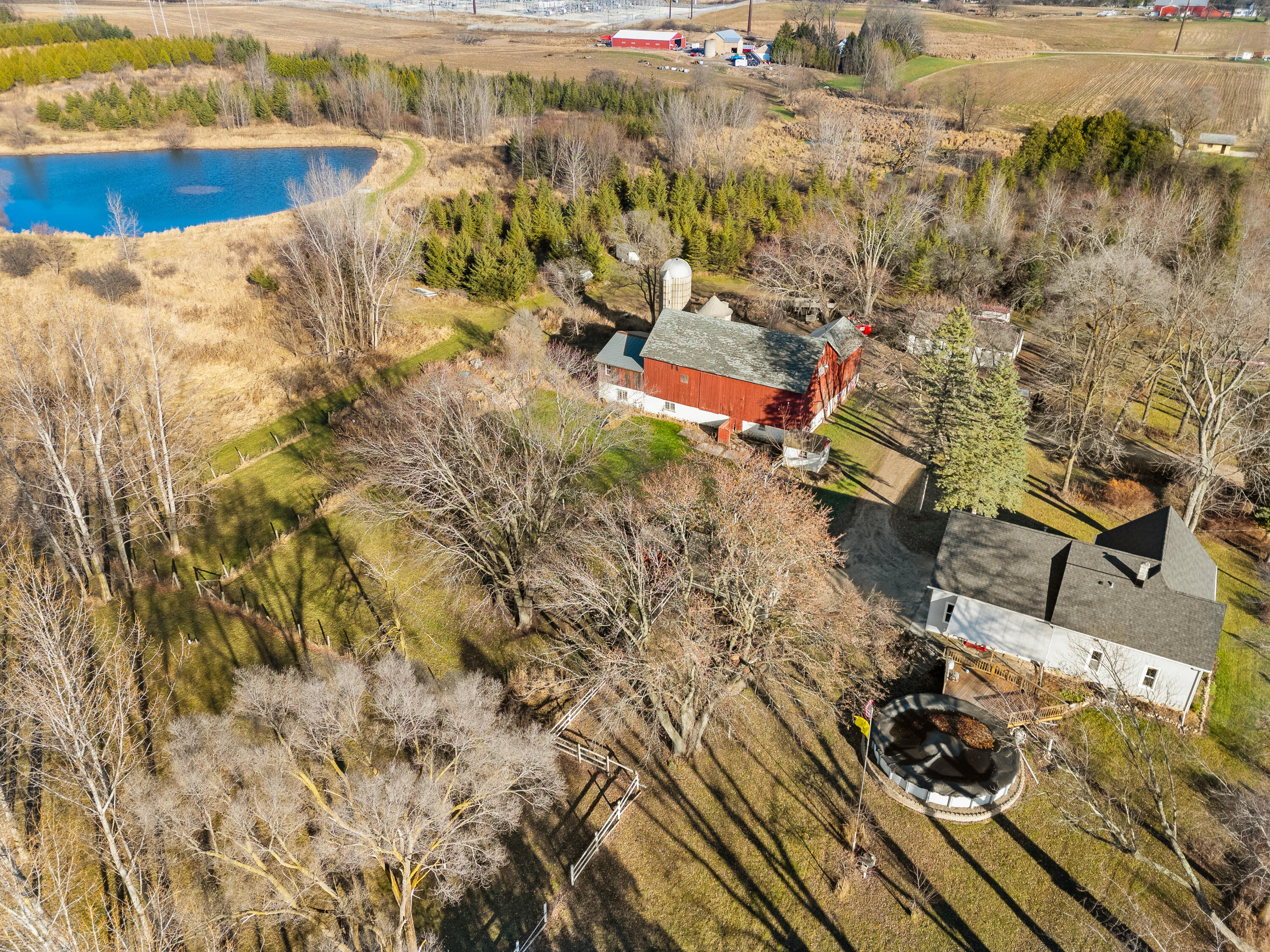 Saukville, Wisconsin 53080, United States, 3 Bedrooms Bedrooms, ,3 BathroomsBathrooms,Residential,Active,29727