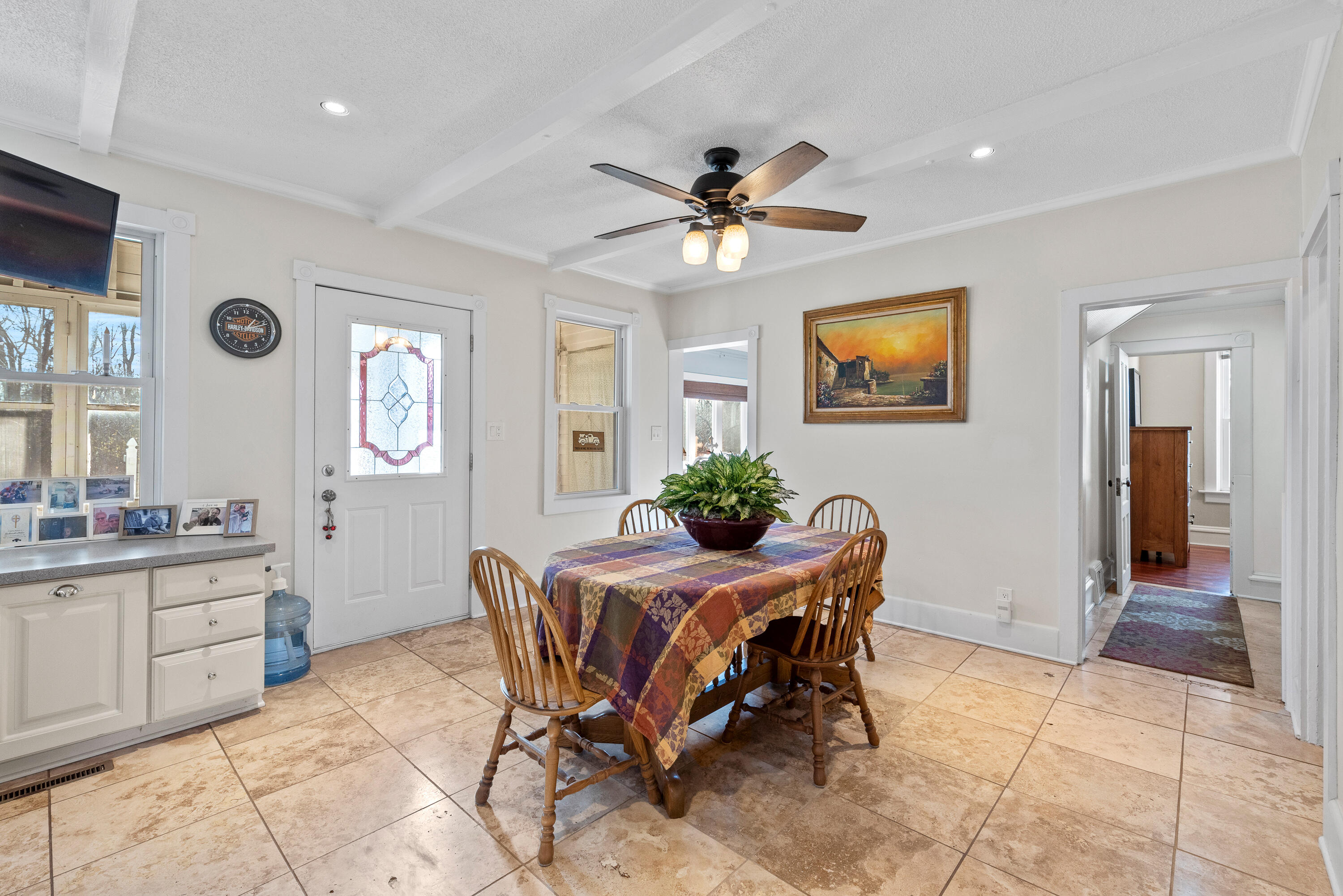 Saukville, Wisconsin 53080, United States, 3 Bedrooms Bedrooms, ,3 BathroomsBathrooms,Residential,Active,29727