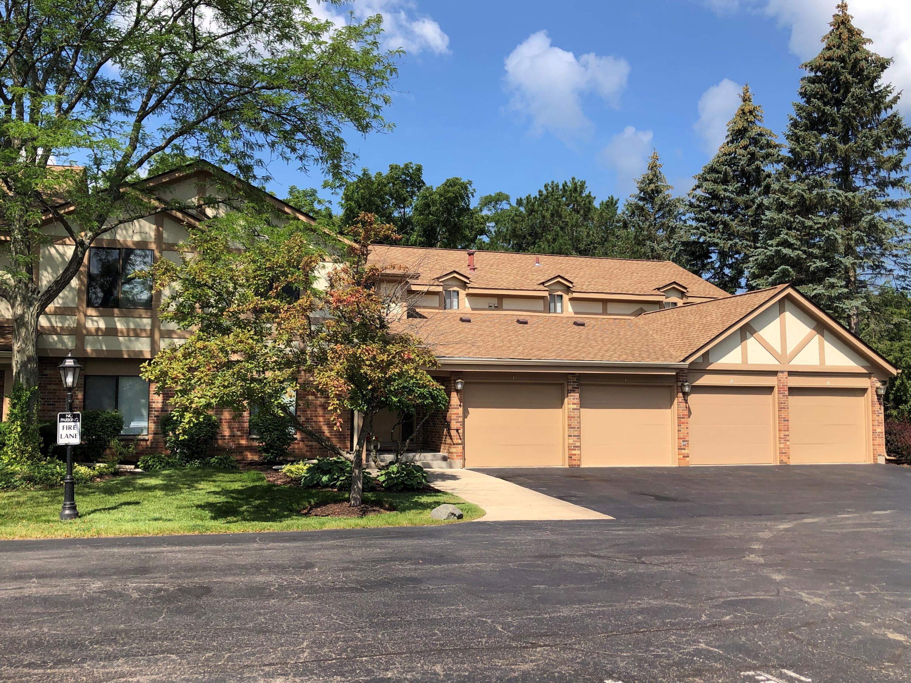 Photo 1 of 24 — 703 S Lake Shore Dr, Lake Geneva, WI 53147