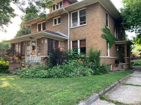 Photo of N70W6238 Bridge Rd, Cedarburg, WI 53012 (MLS # 1874181)