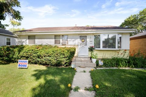 8260 W Sheridan Ave, Milwaukee, WI 53218 - #: 1896061