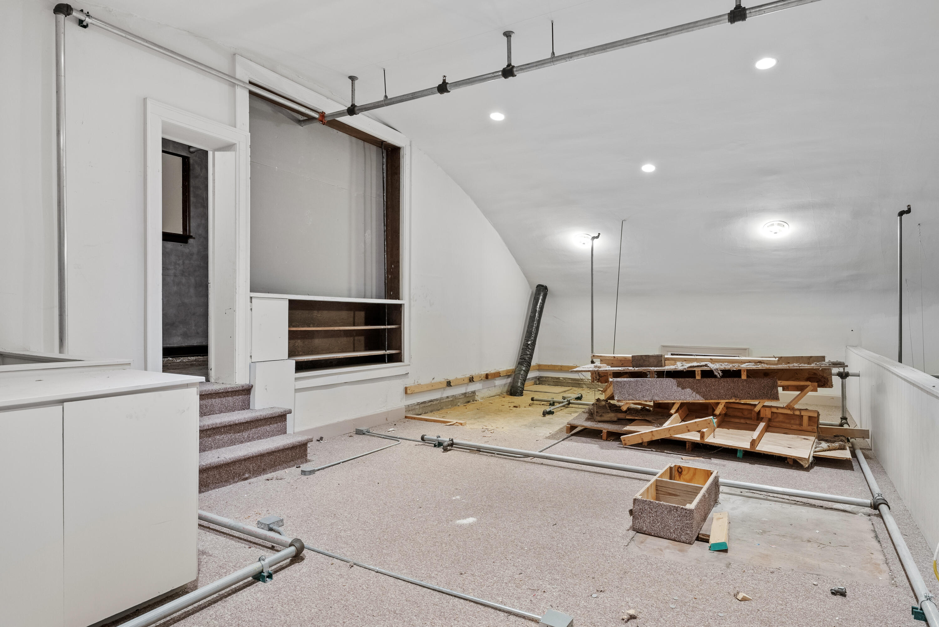 Two Rivers, Wisconsin 54241, United States, ,Commercial,Active,50673