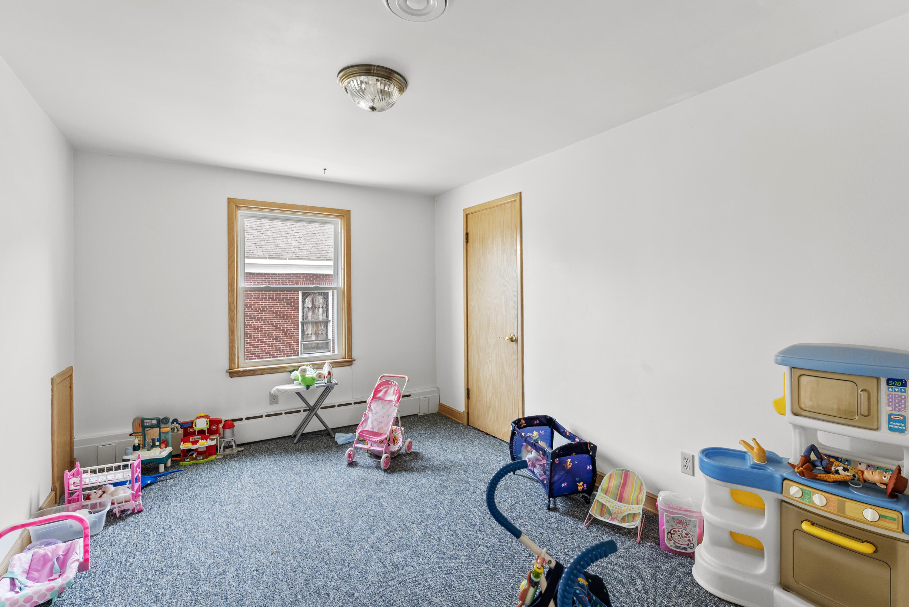 Two Rivers, Wisconsin 54241, United States, ,Commercial,Active,50673