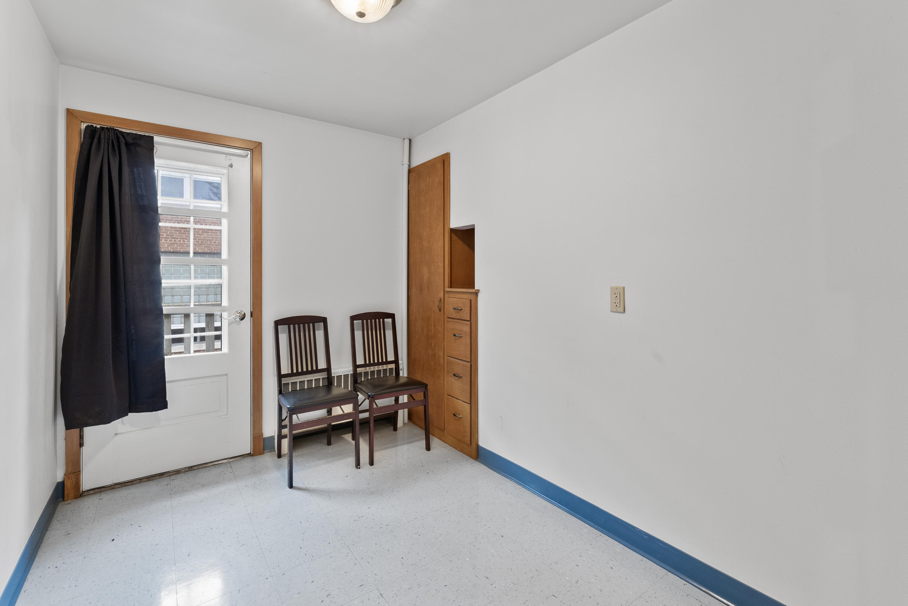 Two Rivers, Wisconsin 54241, United States, ,Commercial,Active,50673