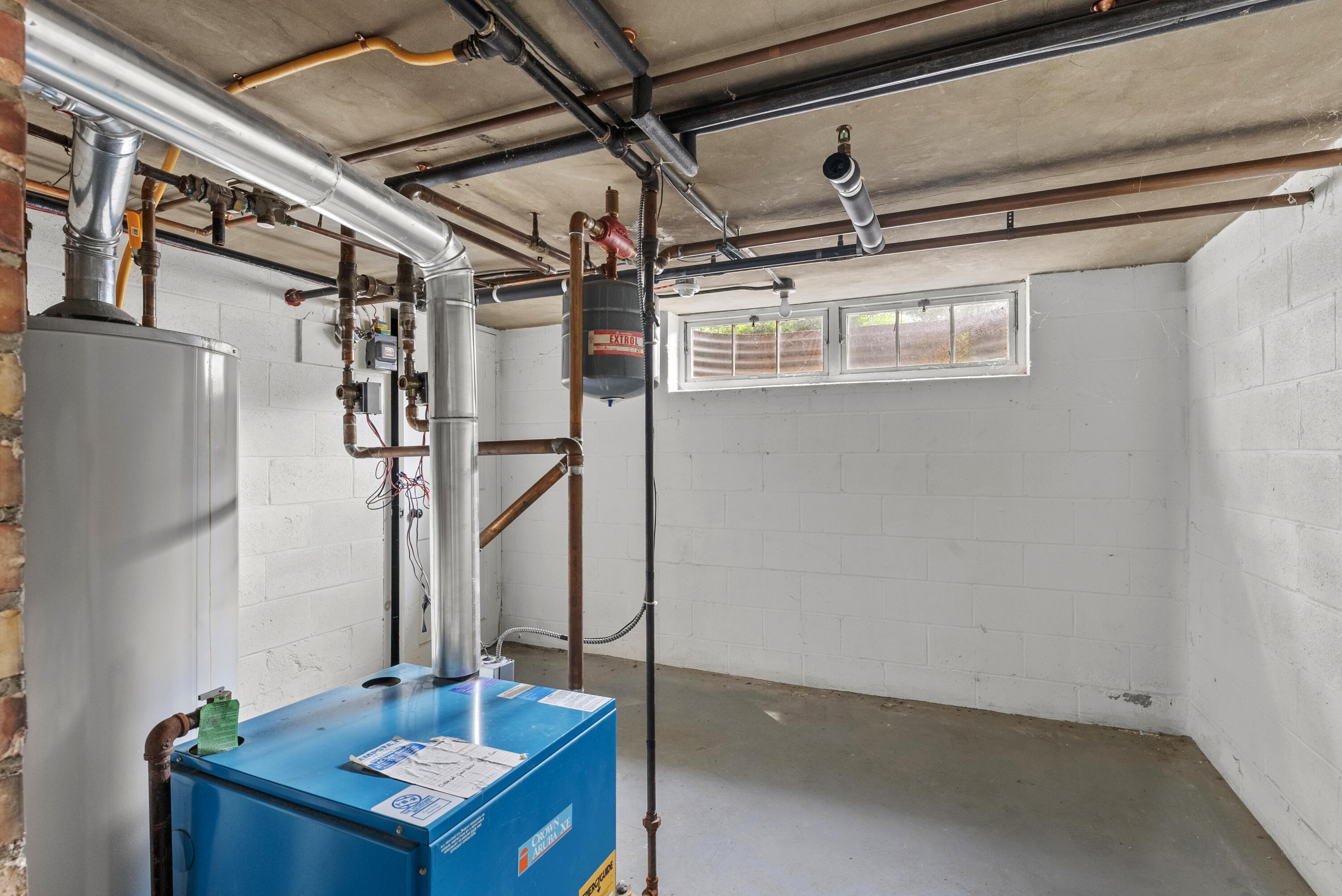 Two Rivers, Wisconsin 54241, United States, ,Commercial,Active,50673