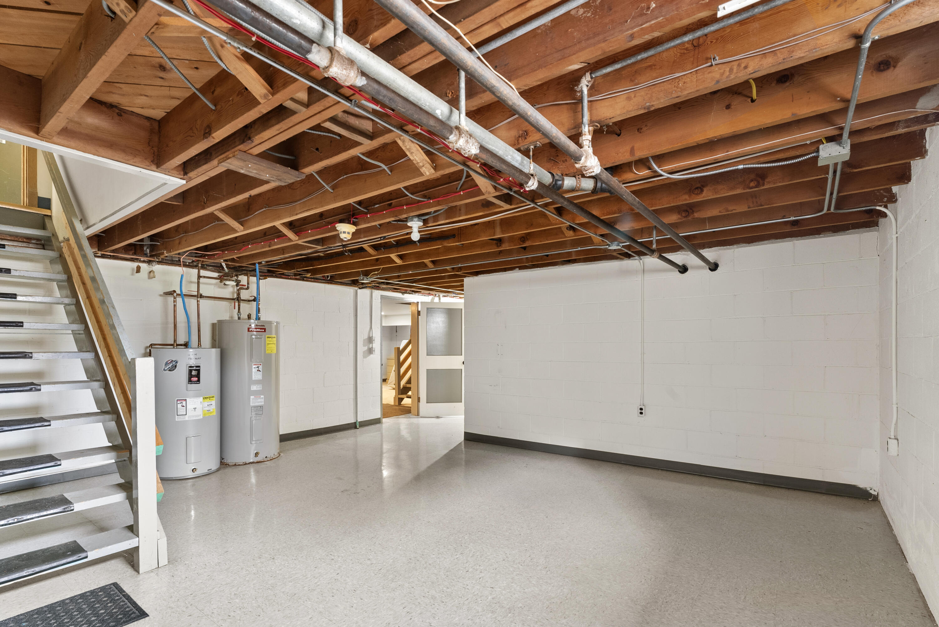 Two Rivers, Wisconsin 54241, United States, ,Commercial,Active,50673