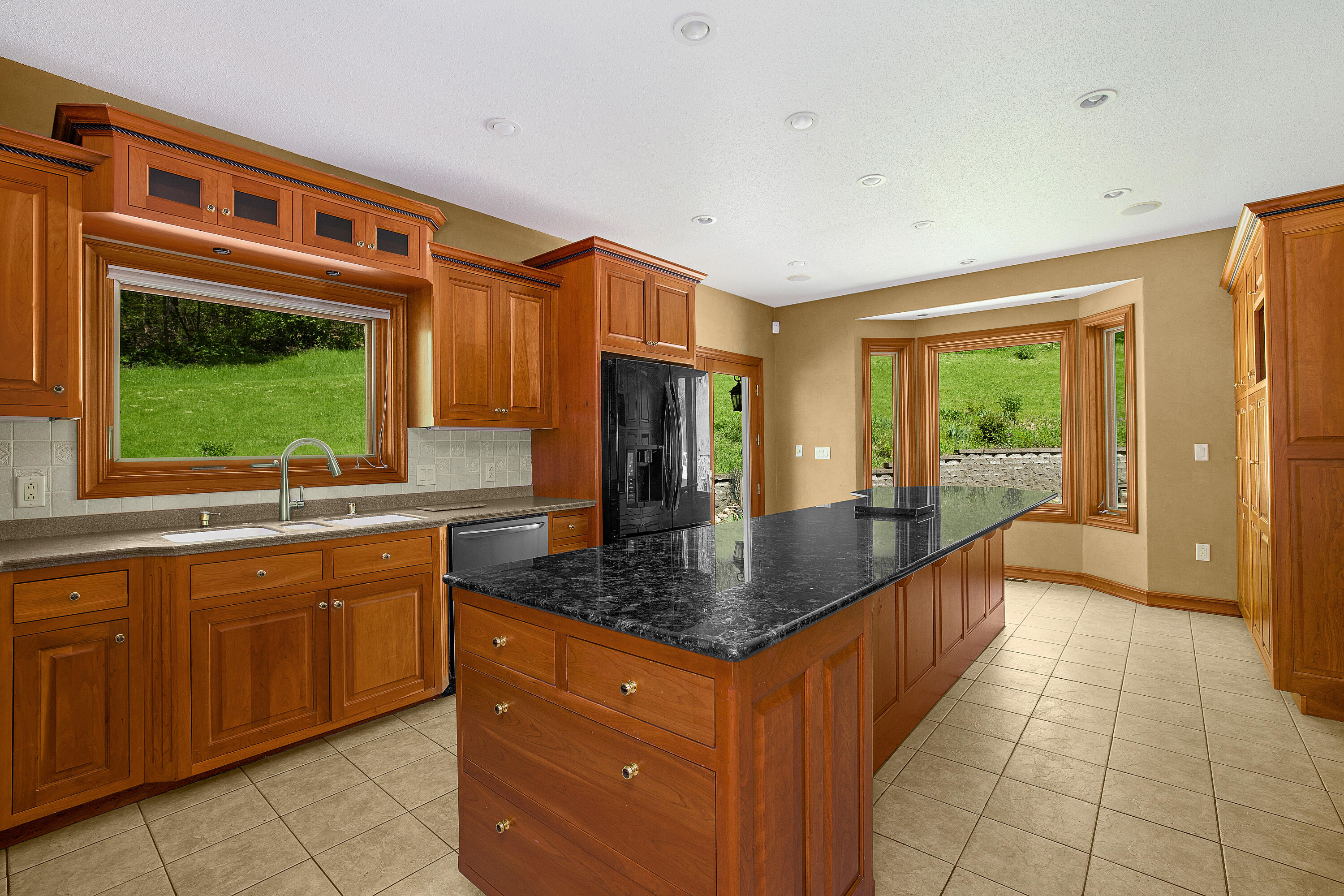 Sparta, Wisconsin 54656, United States, 5 Bedrooms Bedrooms, ,4 BathroomsBathrooms,Residential,Active,57701