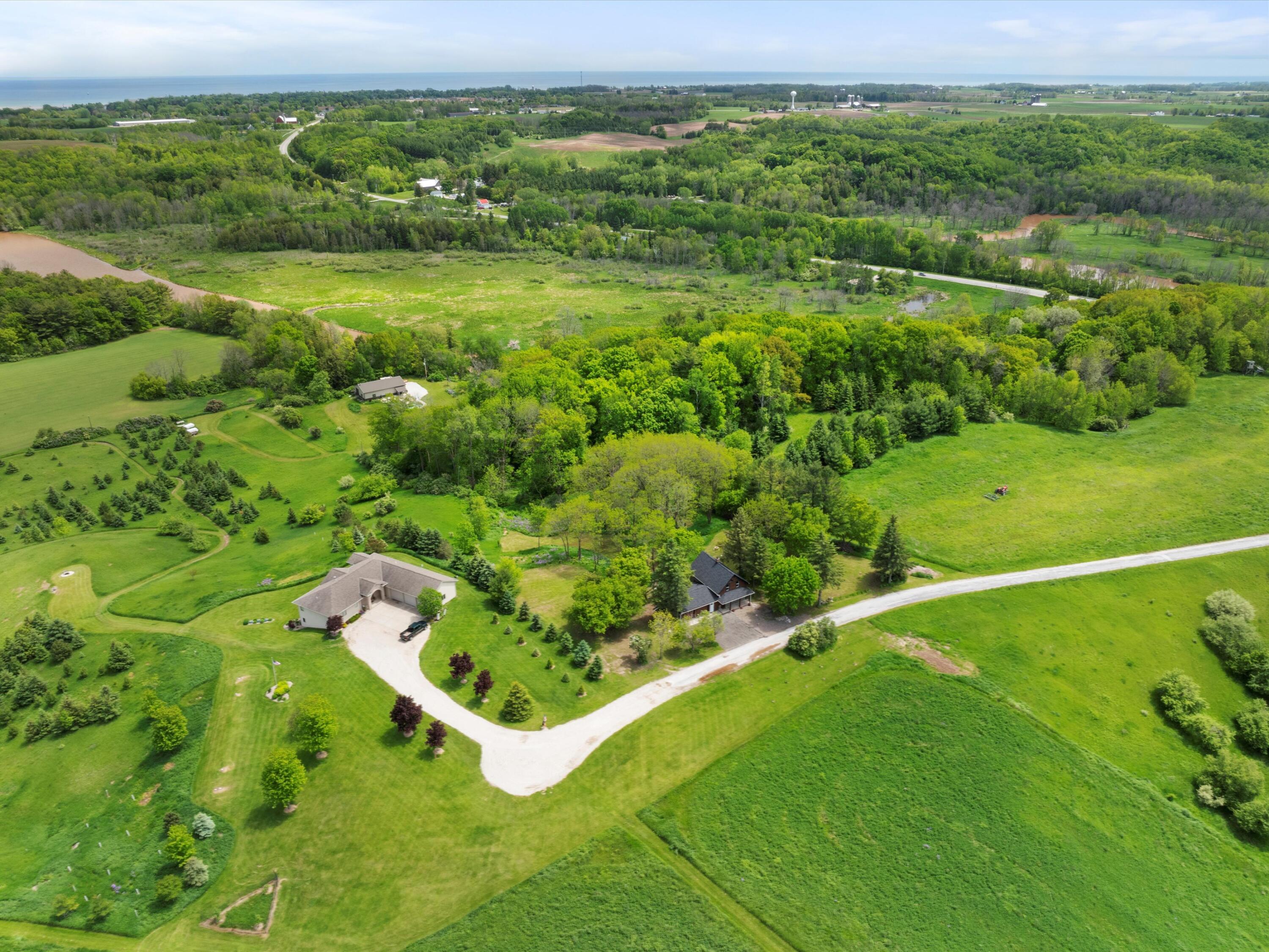 West Kewaunee, Wisconsin 54216, United States, 3 Bedrooms Bedrooms, ,2 BathroomsBathrooms,Residential,Active,39769