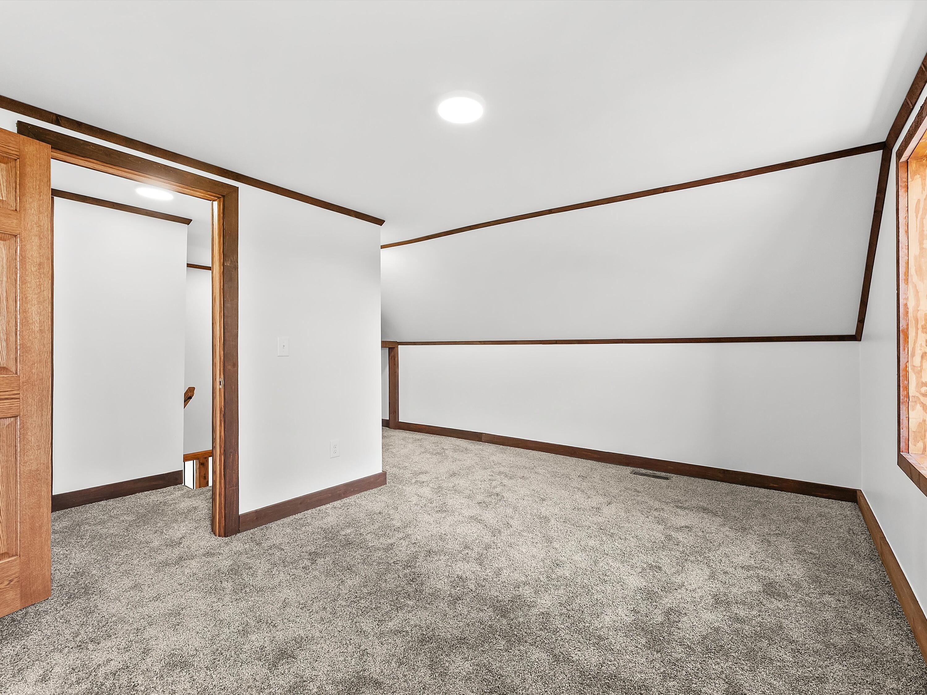 West Kewaunee, Wisconsin 54216, United States, 3 Bedrooms Bedrooms, ,2 BathroomsBathrooms,Residential,Active,39769