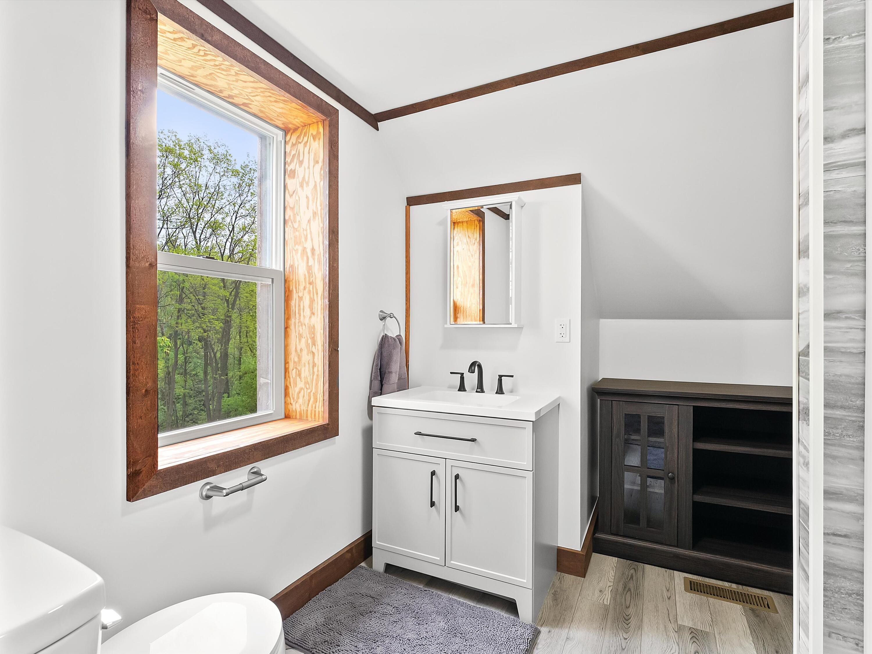 West Kewaunee, Wisconsin 54216, United States, 3 Bedrooms Bedrooms, ,2 BathroomsBathrooms,Residential,Active,39769