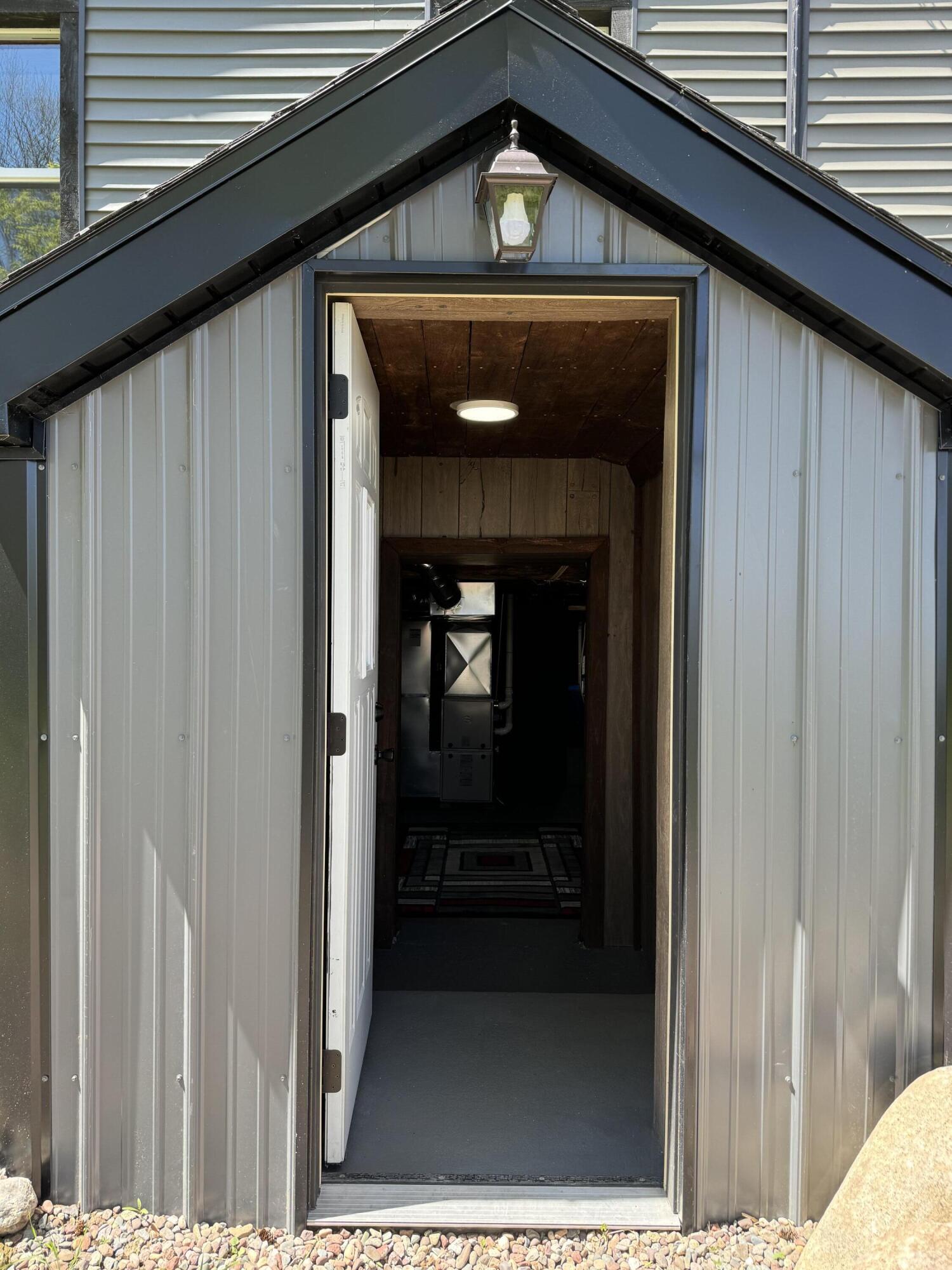 West Kewaunee, Wisconsin 54216, United States, 3 Bedrooms Bedrooms, ,2 BathroomsBathrooms,Residential,Active,39769