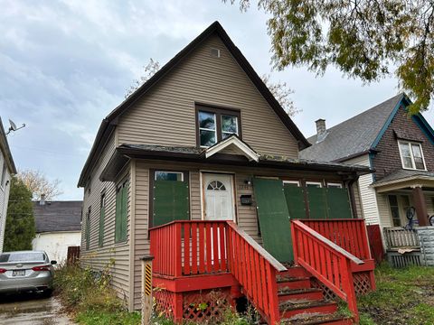 Photo of 3244 N 1st St, Milwaukee, WI 53212 (MLS # 1860118)
