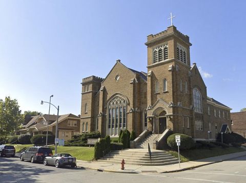 Photo of 2677 N 40th St, Milwaukee, WI 53210 (MLS # 1749698)