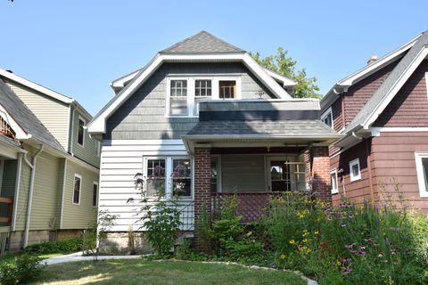Photo of 3125 N Dousman St, Milwaukee, WI 53212 (MLS # 1846117)