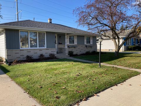 7266 W Cody Cir, Milwaukee, WI 53223 - #: 1889959