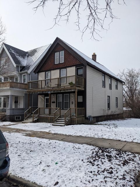 Photo of 2723 N 1st St, Milwaukee, WI 53212 (MLS # 1864928)
