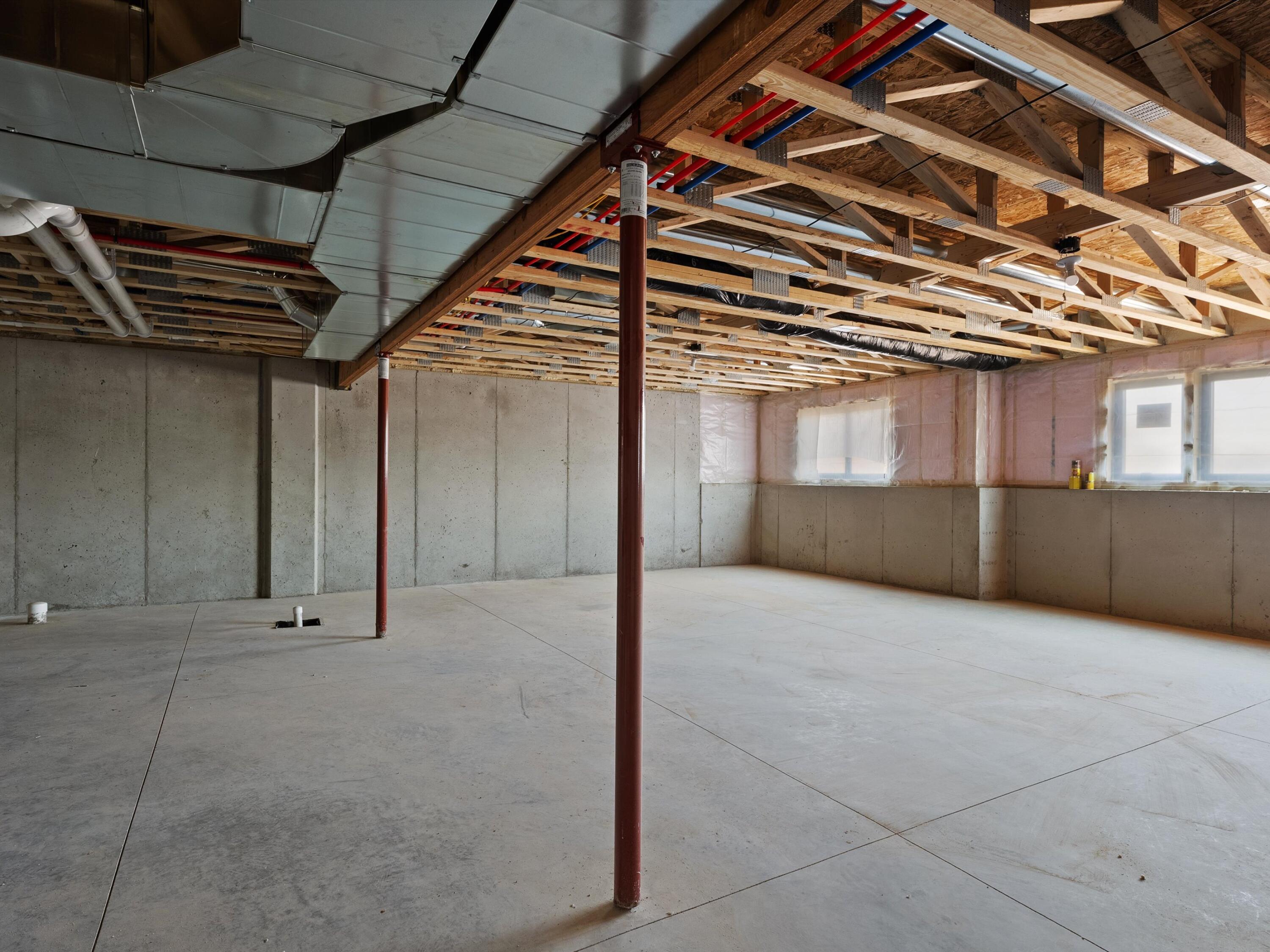 Two Rivers, Wisconsin 54241, United States, 3 Bedrooms Bedrooms, ,2 BathroomsBathrooms,Residential,Pending,44279