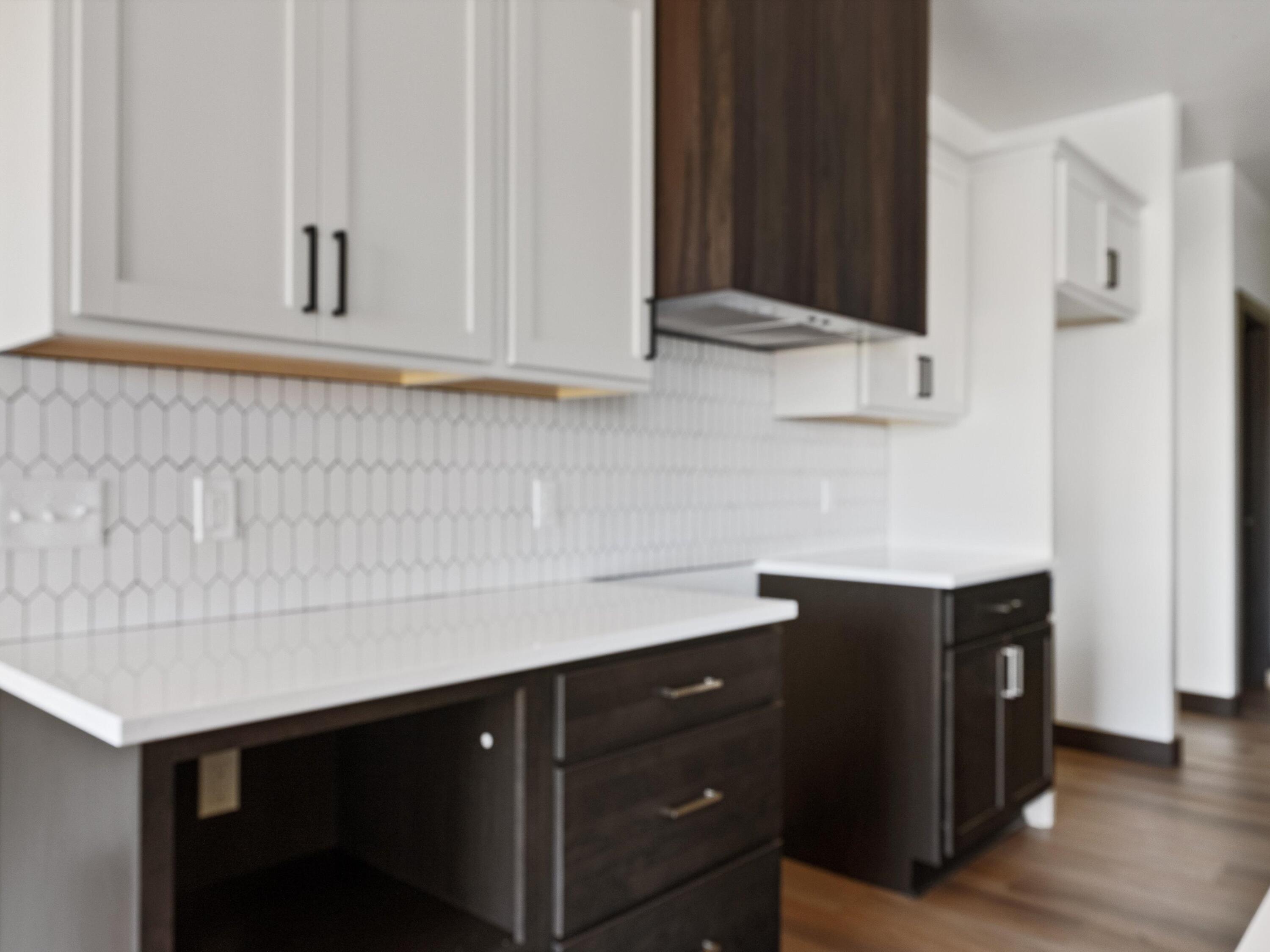 Two Rivers, Wisconsin 54241, United States, 3 Bedrooms Bedrooms, ,2 BathroomsBathrooms,Residential,Pending,44279