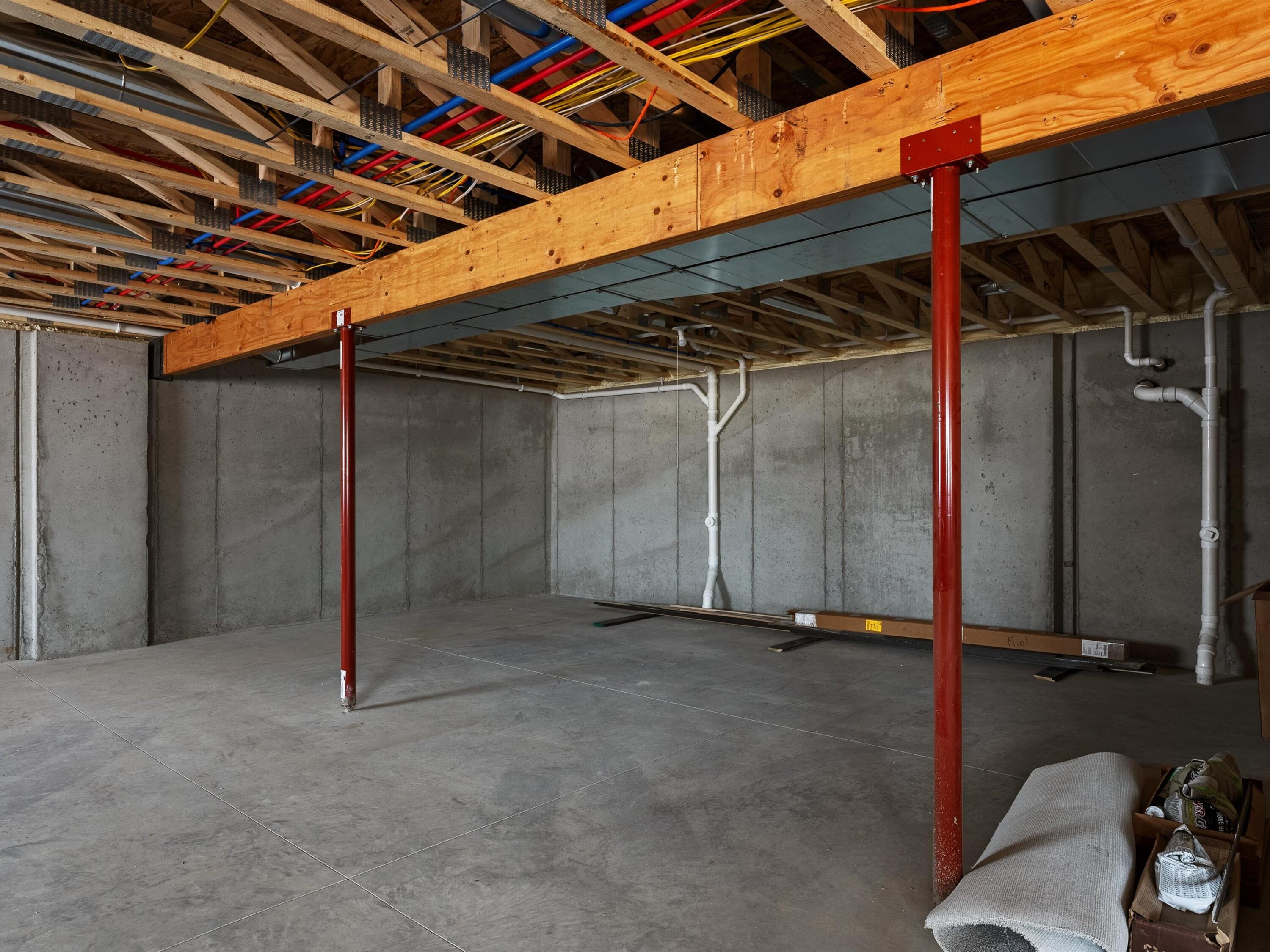 Two Rivers, Wisconsin 54241, United States, 3 Bedrooms Bedrooms, ,2 BathroomsBathrooms,Residential,Pending,44279