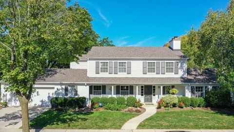 1030 E Courtland Pl, Whitefish Bay, WI 53211 - #: 1877721