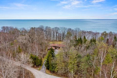 Photo of 4298 High Point Beach Rd, Port Washington, WI 53074 (MLS # 1872457)