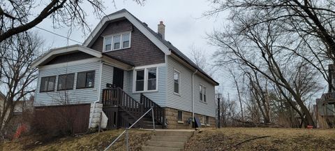 Photo of 2821 W Concordia Ave, Milwaukee, WI 53216 (MLS # 1824935)