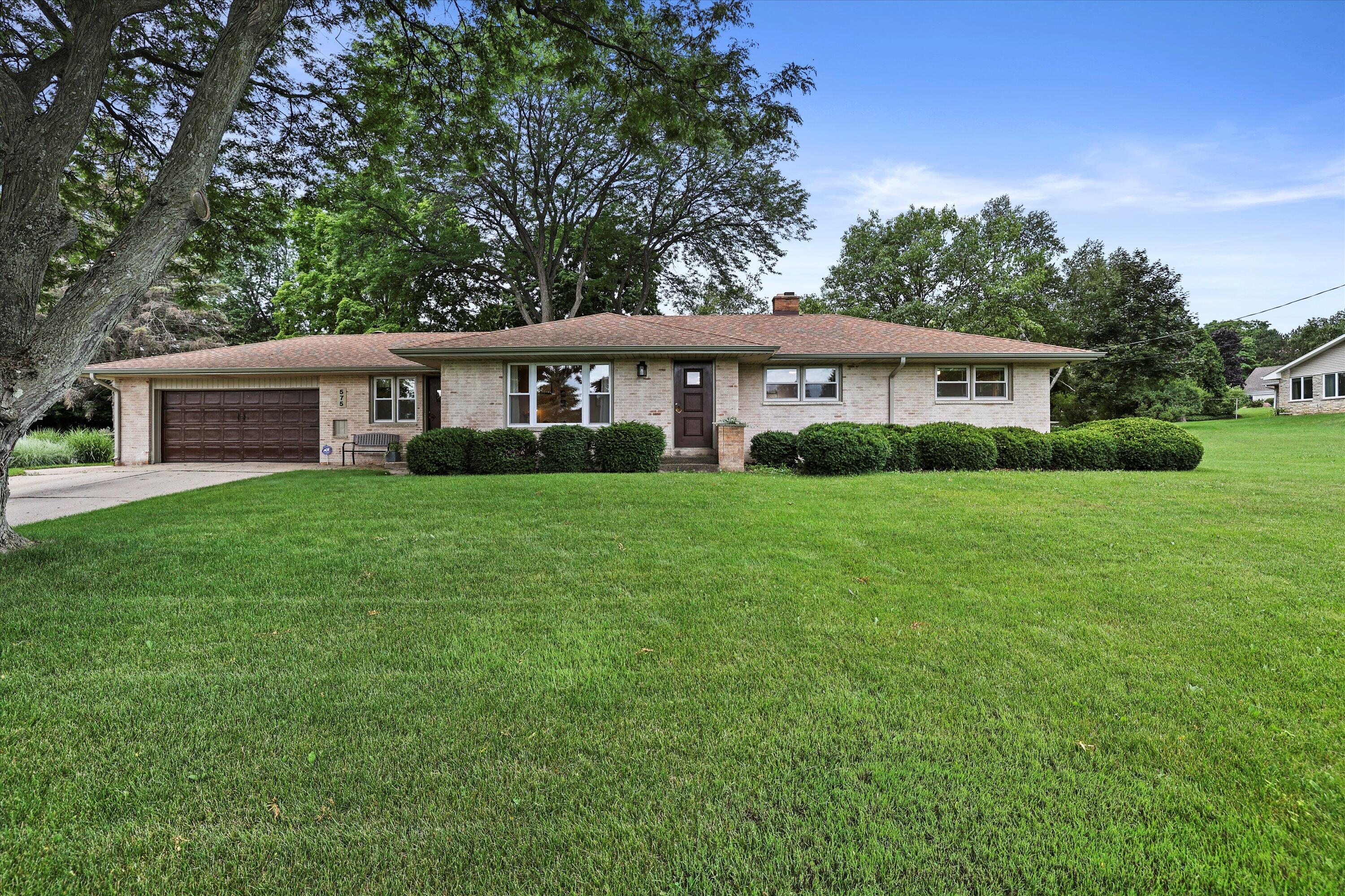 Photo 1 of 36 — 575 Kenmar Rd, Brookfield, WI 53005