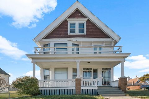 Photo of 2549 N Vel R Phillips Ave, Milwaukee, WI 53212 (MLS # 1860068)