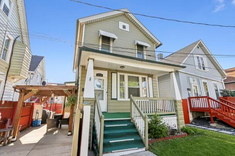 Photo of 1133 S 34th St, Milwaukee, WI 53215 (MLS # 1874383)