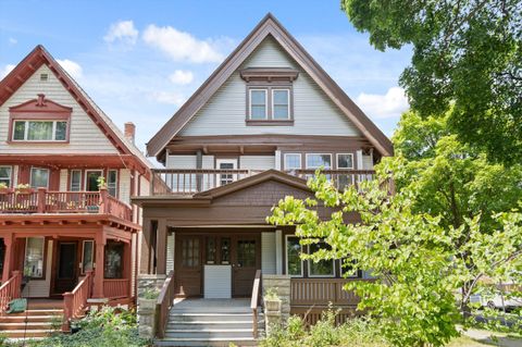 Photo of 1837 N 48th St, Milwaukee, WI 53208 (MLS # 1837239)