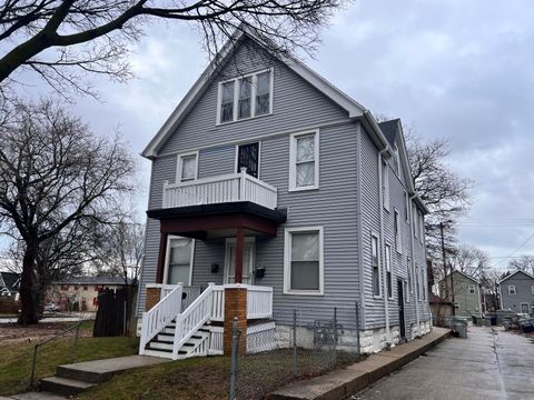 Photo of 3466 N 3rd St, Milwaukee, WI 53212 (MLS # 1868263)