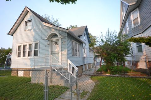 Photo of 2616 N Buffum St, Milwaukee, WI 53212 (MLS # 1834688)
