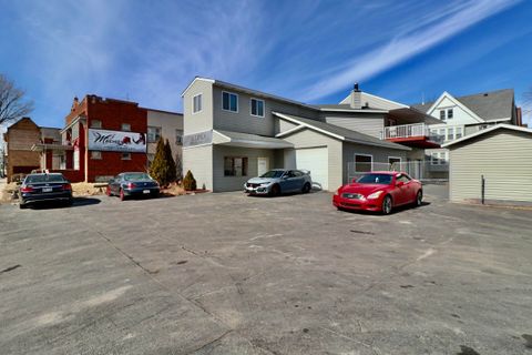 Photo of 4404 W North Ave, Milwaukee, WI 53208 (MLS # 1782202)