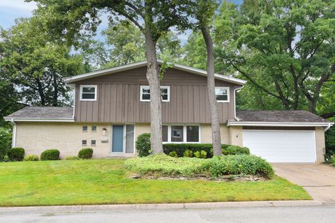 5438 Montgomery Dr, Greendale, WI 53129 - #: 1884918