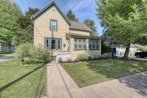 Photo of 215 N Spring St, Port Washington, WI 53074 (MLS # 1887111)