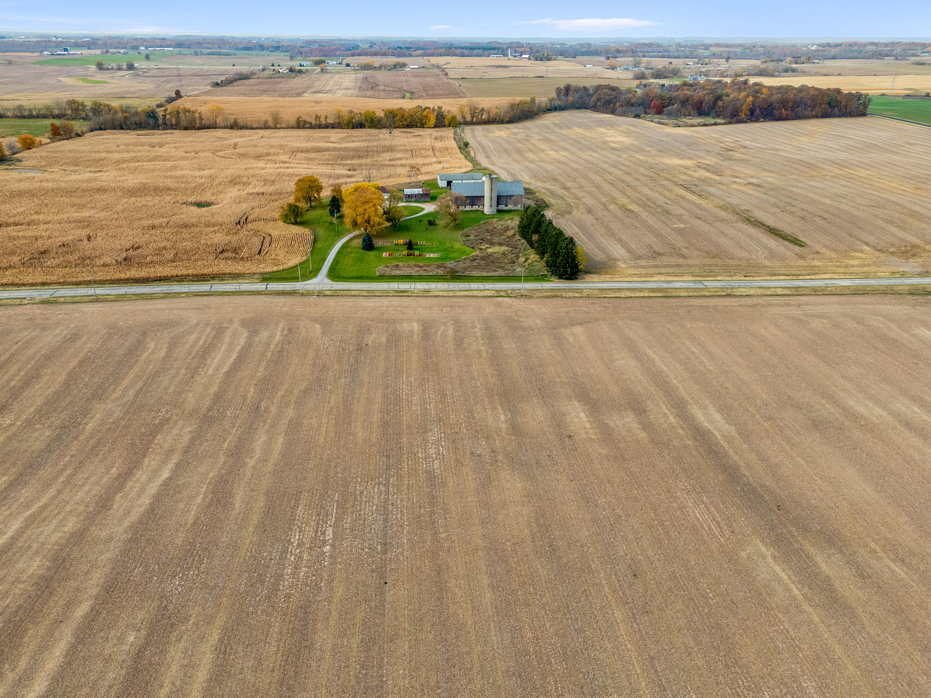 Fredonia, Wisconsin 53004, United States, 6 Bedrooms Bedrooms, ,2 BathroomsBathrooms,Residential,Pending,37626