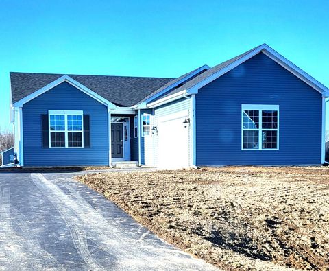 Photo of 414 Cambridge Dr, Williams Bay, WI 53191 (MLS # 1776018)