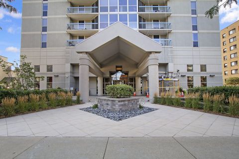 1660 N Prospect Ave, Milwaukee, WI 53202 - #: 1894530