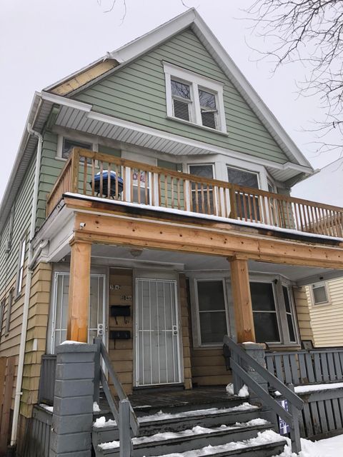 Photo of 3240 N Palmer St, Milwaukee, WI 53212 (MLS # 1863354)