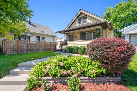 Photo of 4820 W Beloit Rd, West Milwaukee, WI 53214 (MLS # 1886905) Photo of 4820 W Beloit Rd, West Milwaukee, WI 53214 (MLS # 1886905)