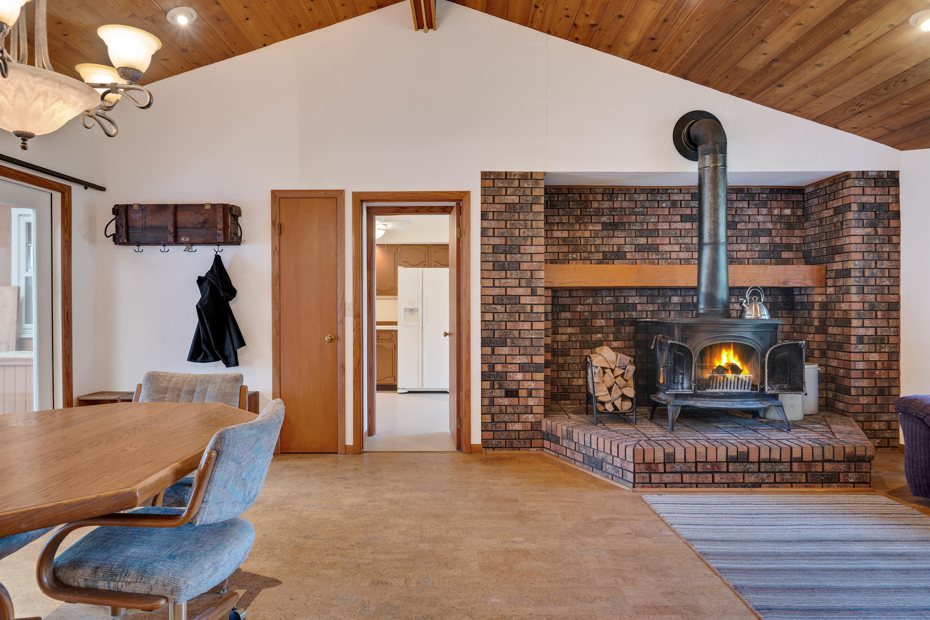 La Crosse, Wisconsin 54601, United States, 5 Bedrooms Bedrooms, ,4 BathroomsBathrooms,Residential,Pending,53778