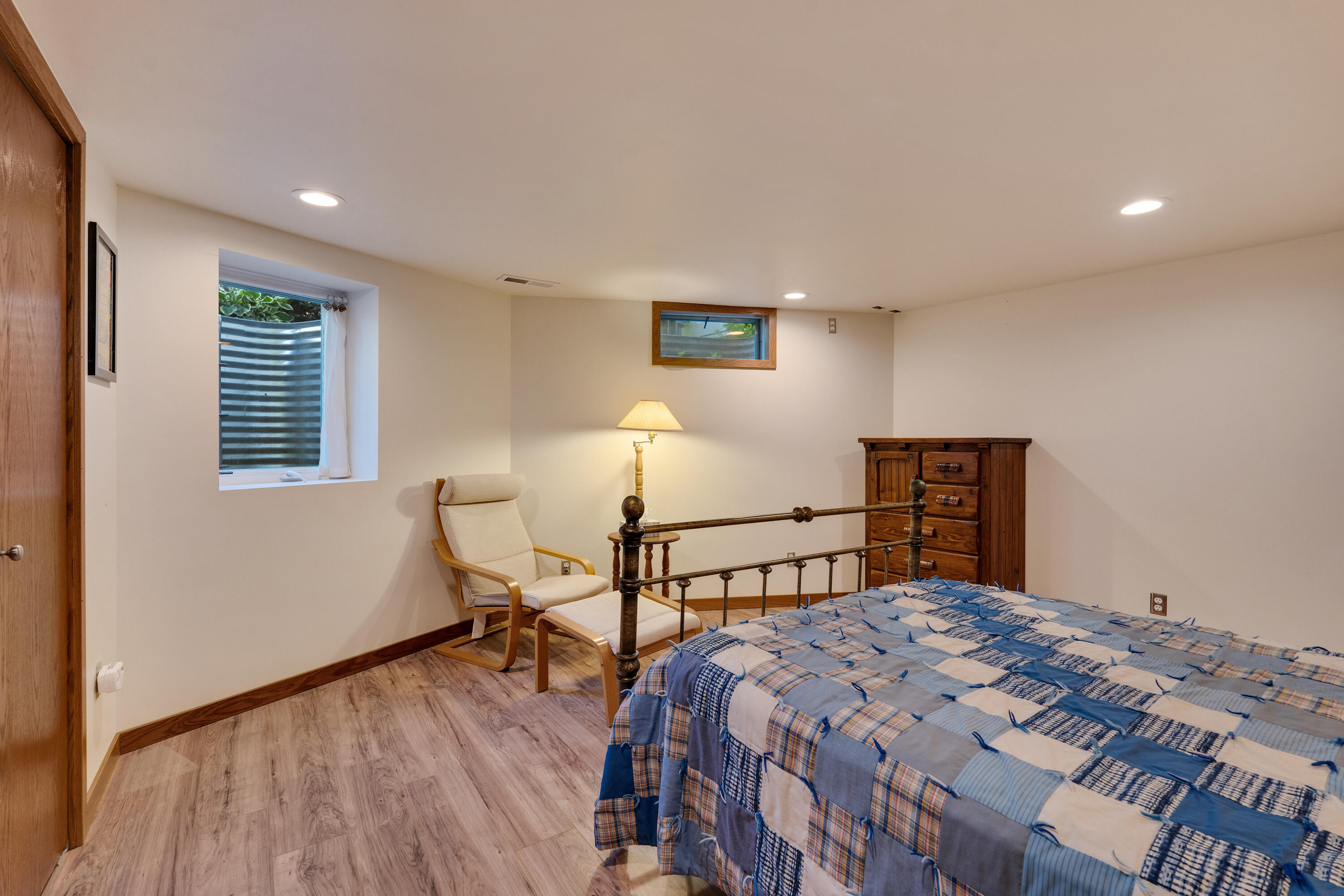 La Crosse, Wisconsin 54601, United States, 5 Bedrooms Bedrooms, ,4 BathroomsBathrooms,Residential,Pending,53778